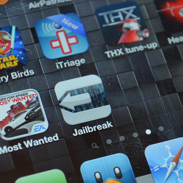 Tutoriel Evasi0n7 – Jailbreak Untethered iOS 7.0 à 7.0.6  iPhone, iPad, iPod